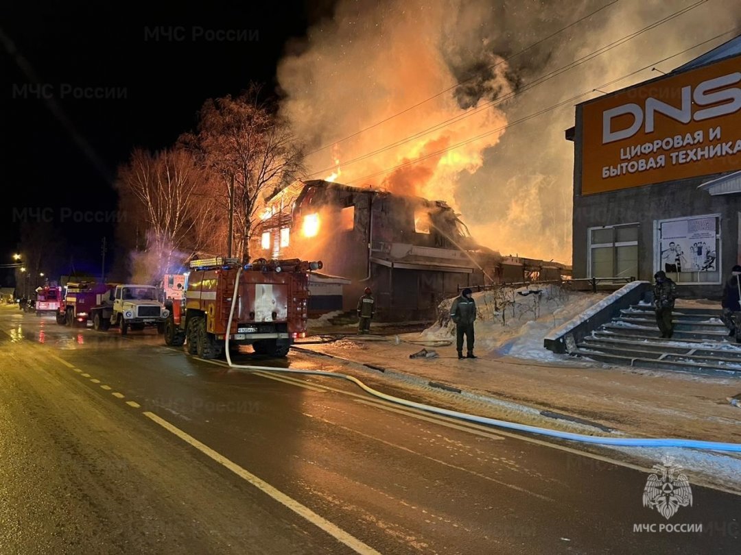 Пожарно-спасательные подразделения выезжали на пожар в Виноградовском МО